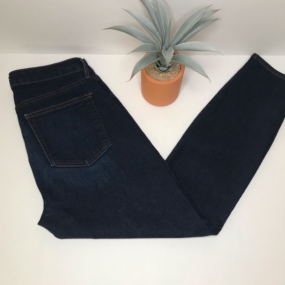 Loft High-Rise Modern Snap Cuff Ankle Jeans - 28/6 - Picture 9 of 17